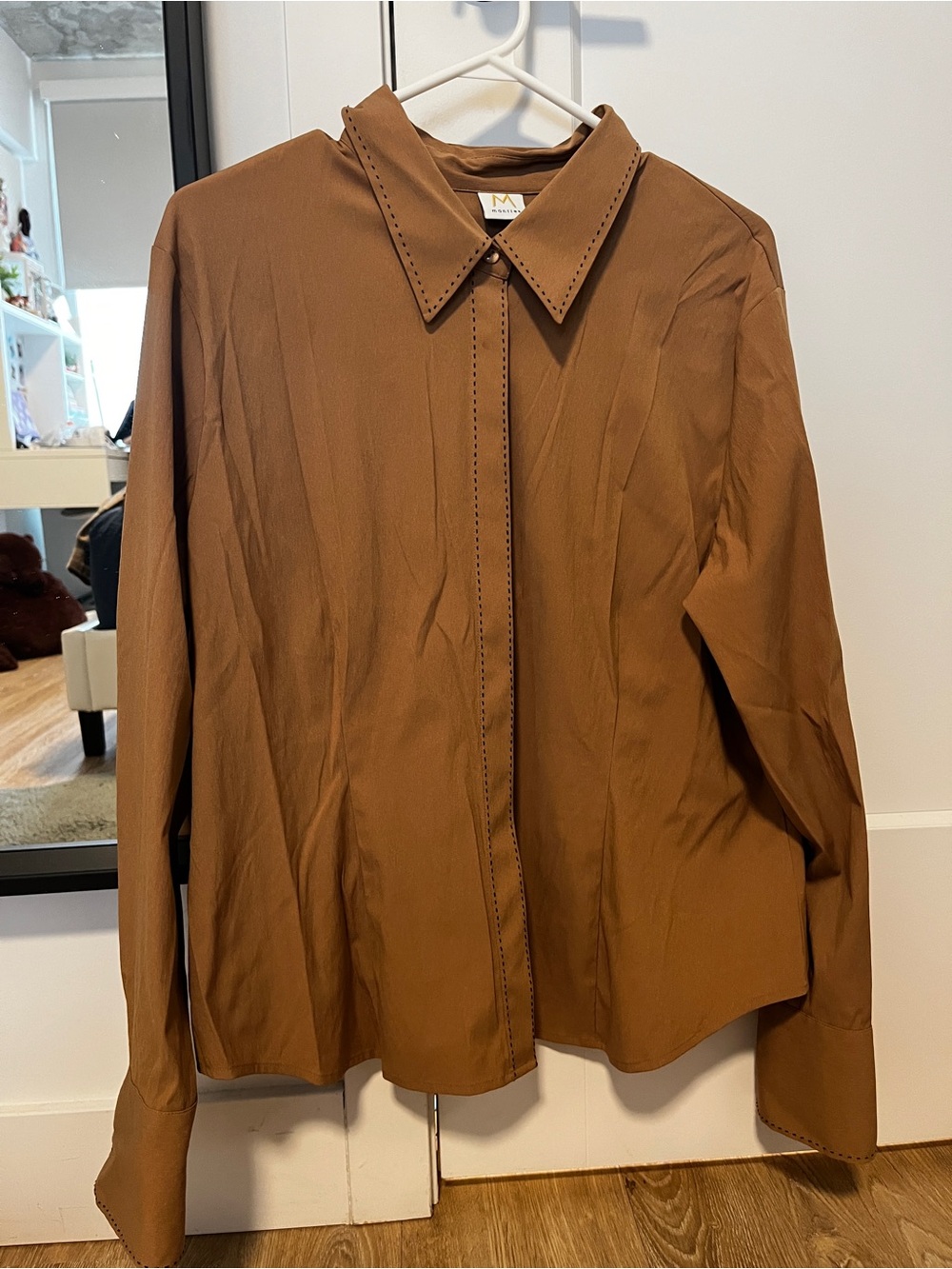 Brown/tan button-up shirt